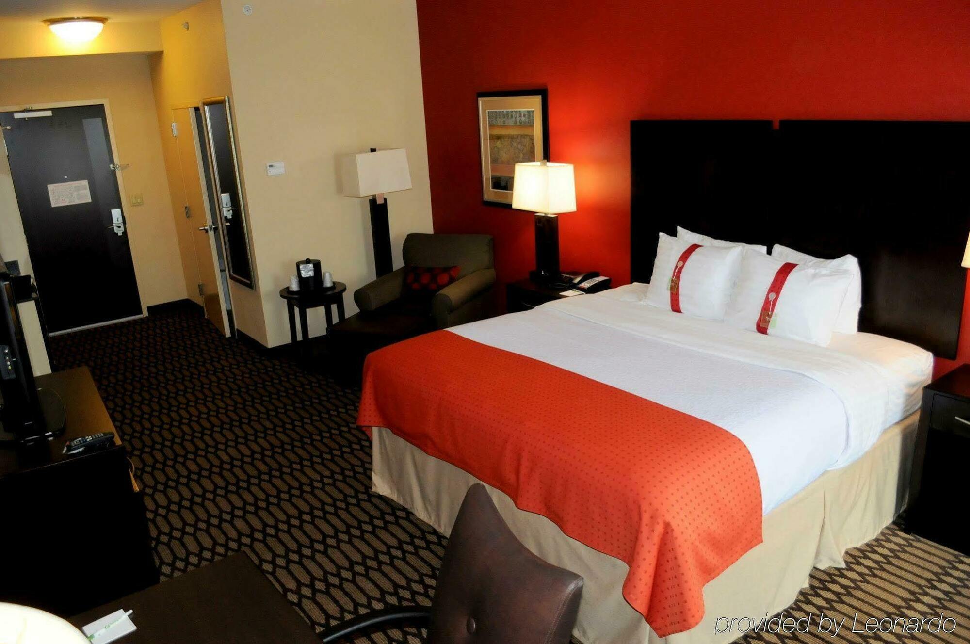 North Quail Springs By Ihg Hotel 3*